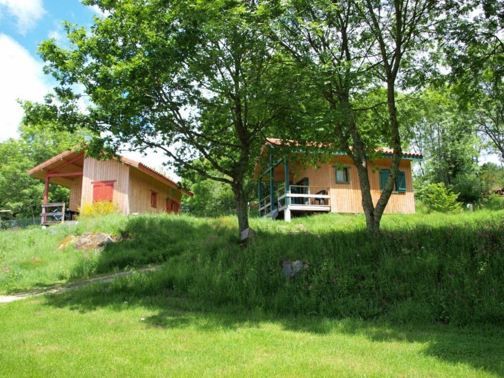 Camping Le Montbartoux Vollore-Ville Exterior foto